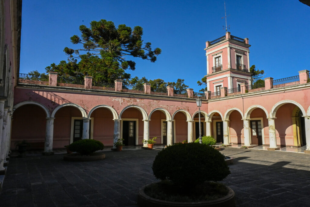 INVITAN A LOS ENTRERRIANOS PARA ESTE MARTES 3 AL PALACIO SAN JOSE. ACTO Y ESPECTACULOS POR BATALLA DE CASEROS.